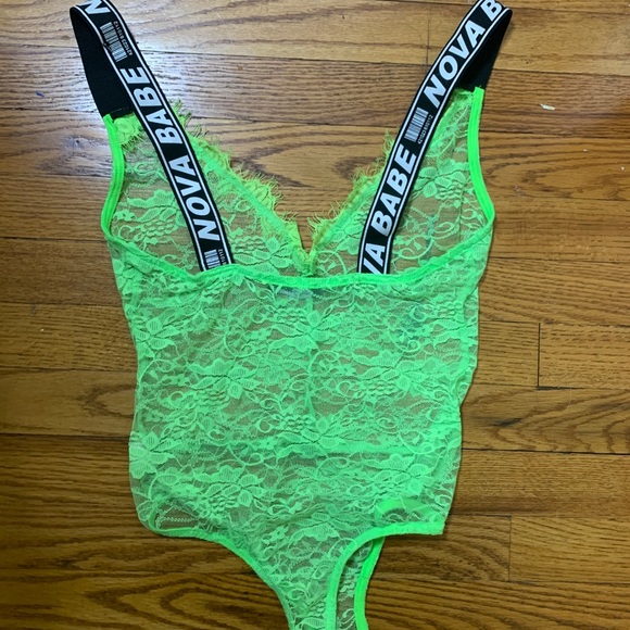 Fashion Nova Tops Neon Green Lace Bodysuit Poshmark